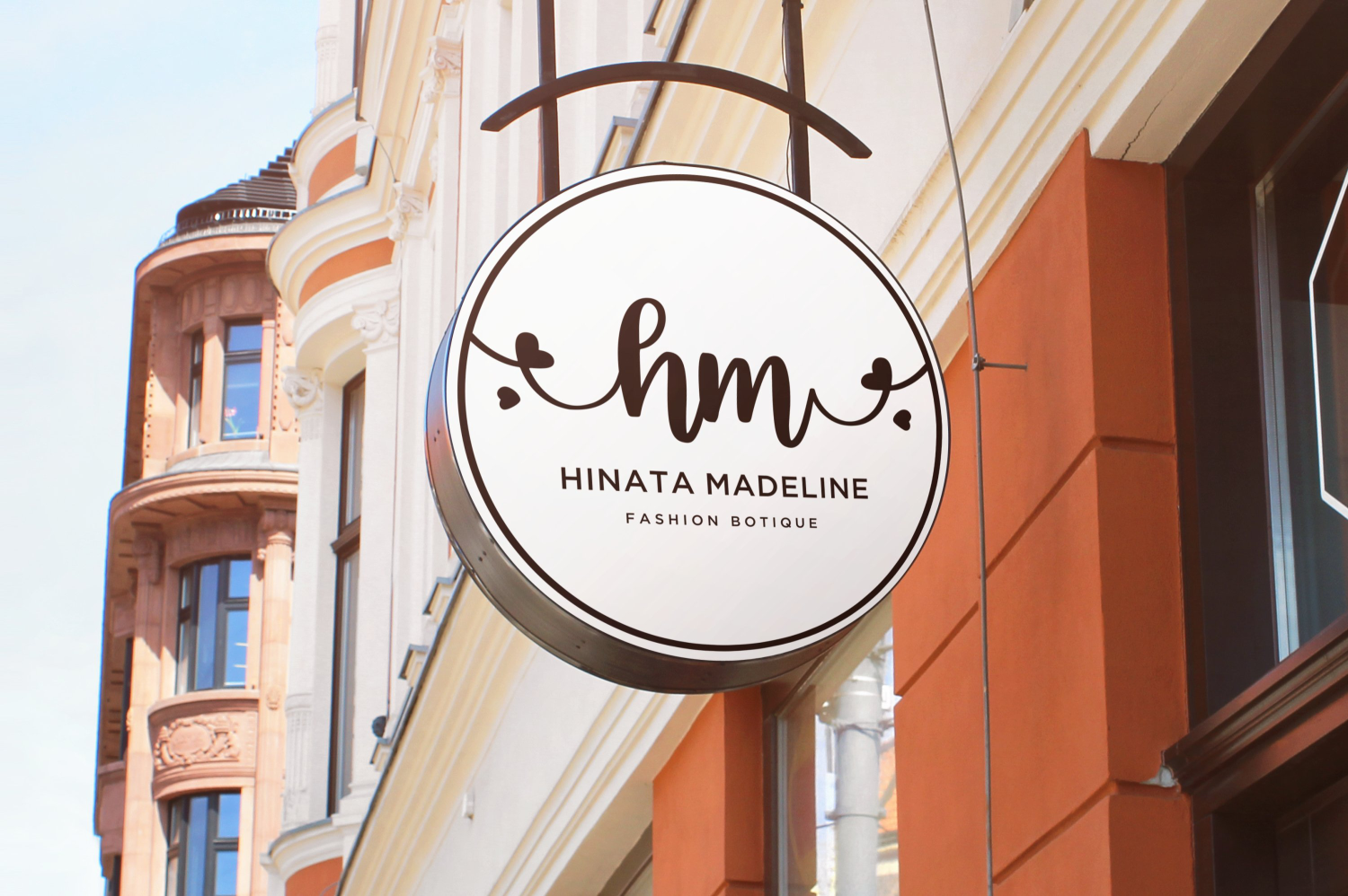 Eilysa Luise - Handwritten Heart Script Font