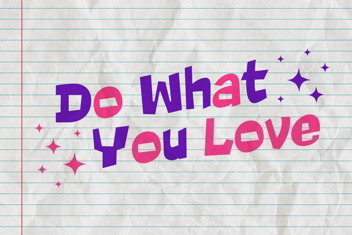 Rooly - A Playful Display Font