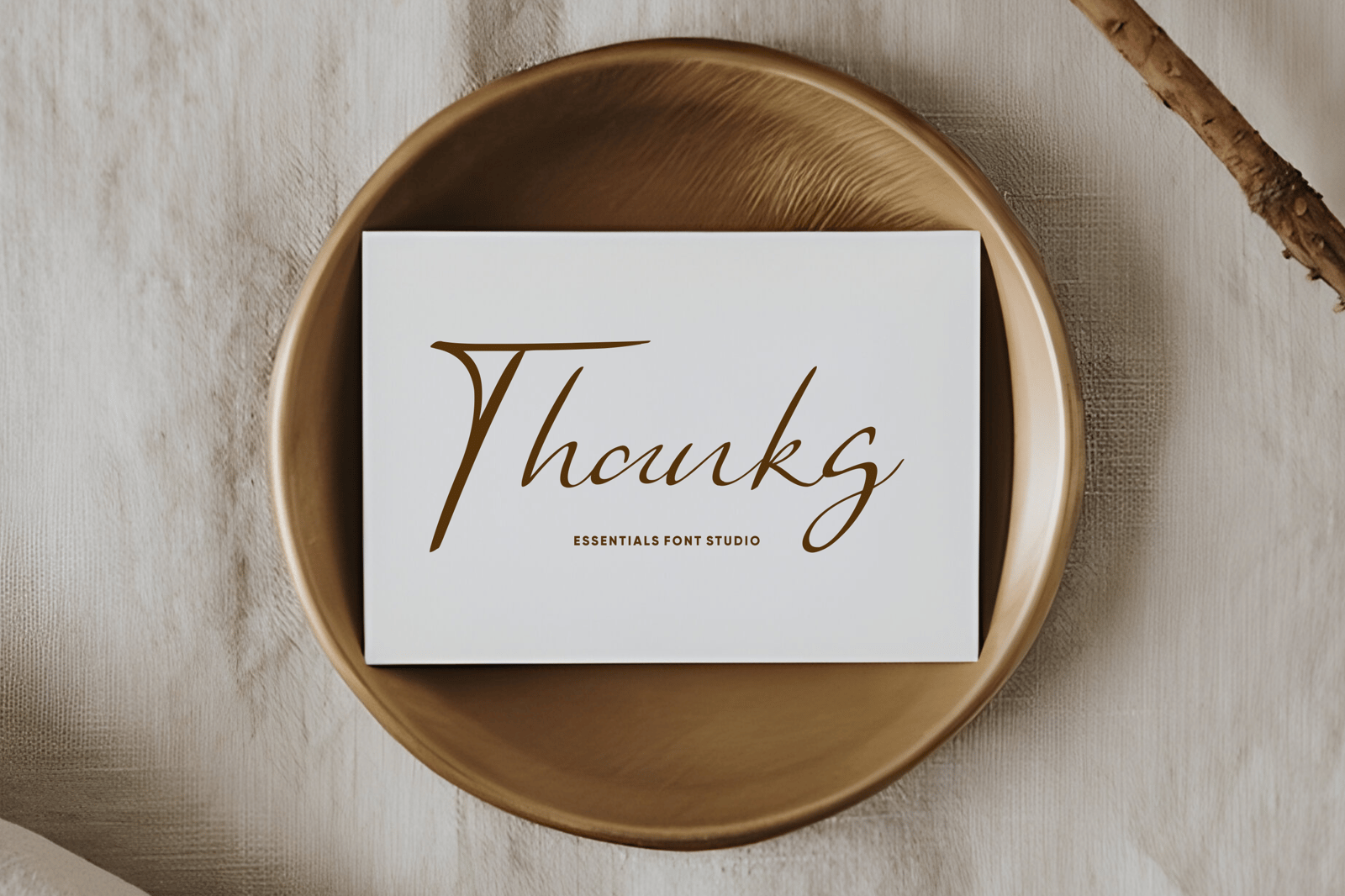 Daylight Welington - Elegant Script Font