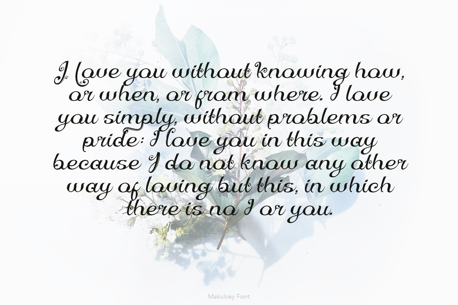 Makulcey Script Font