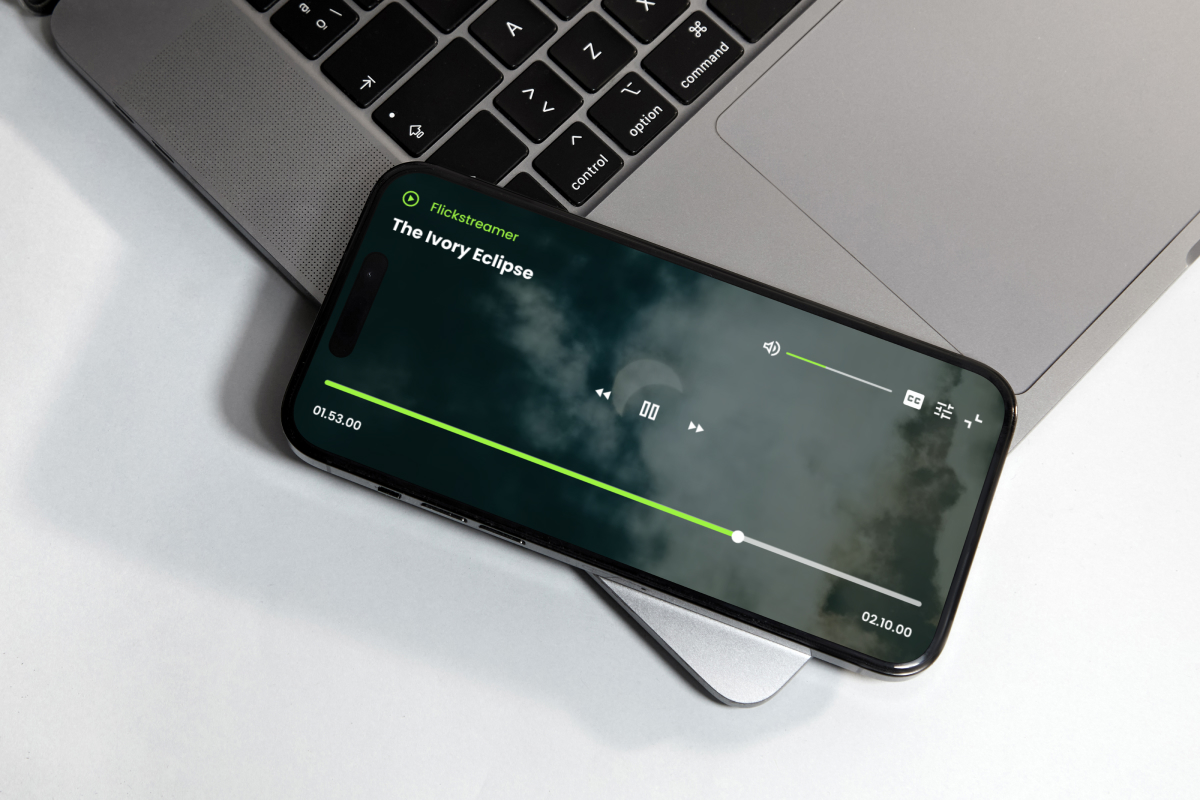 Flickstreamer – Movie Streaming Mobile App Design Template