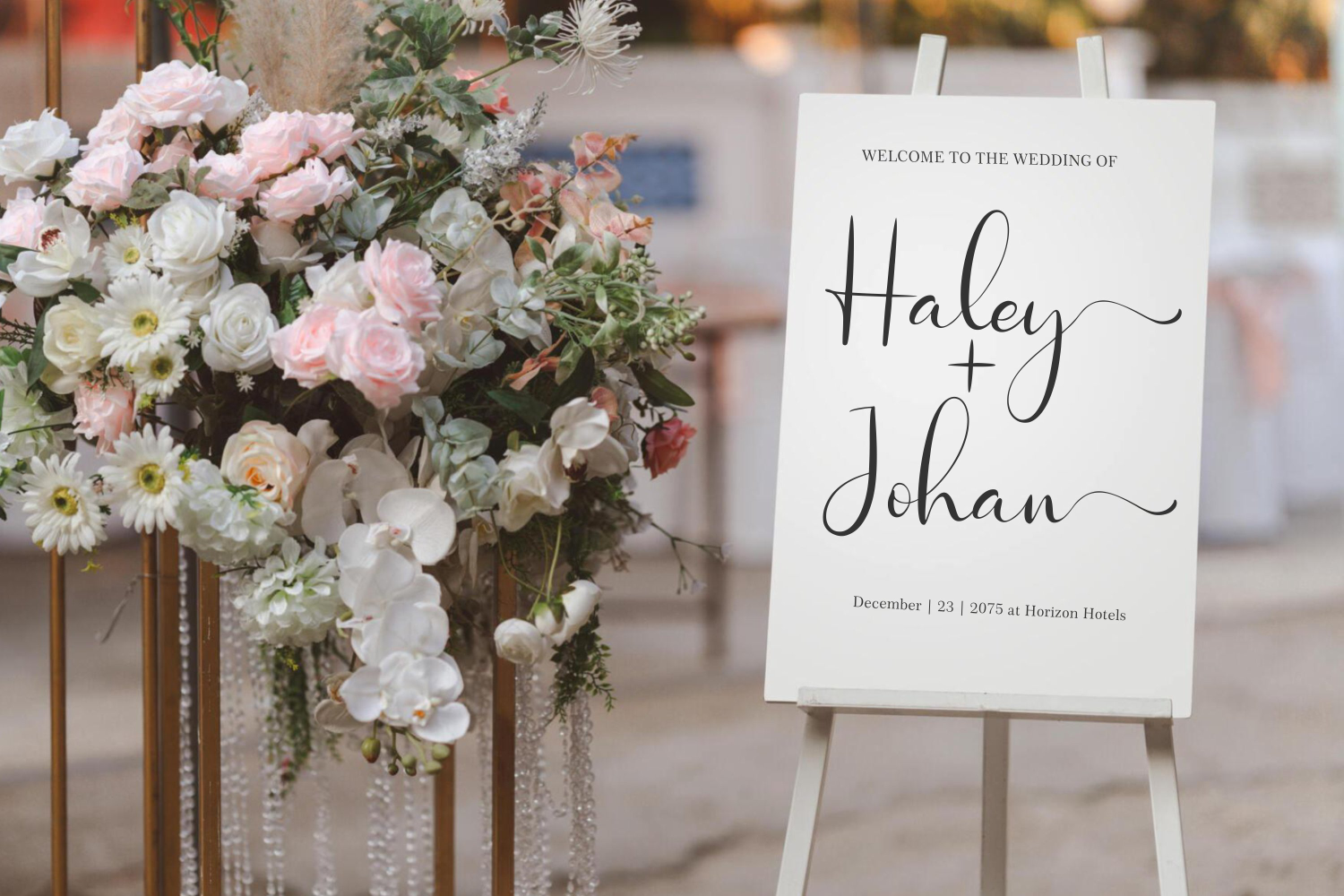 Magnolina - A Script font With Heart Connected and Swash