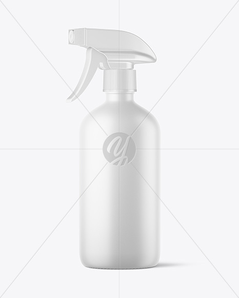 16oz Matte Spray Bottle Mockup