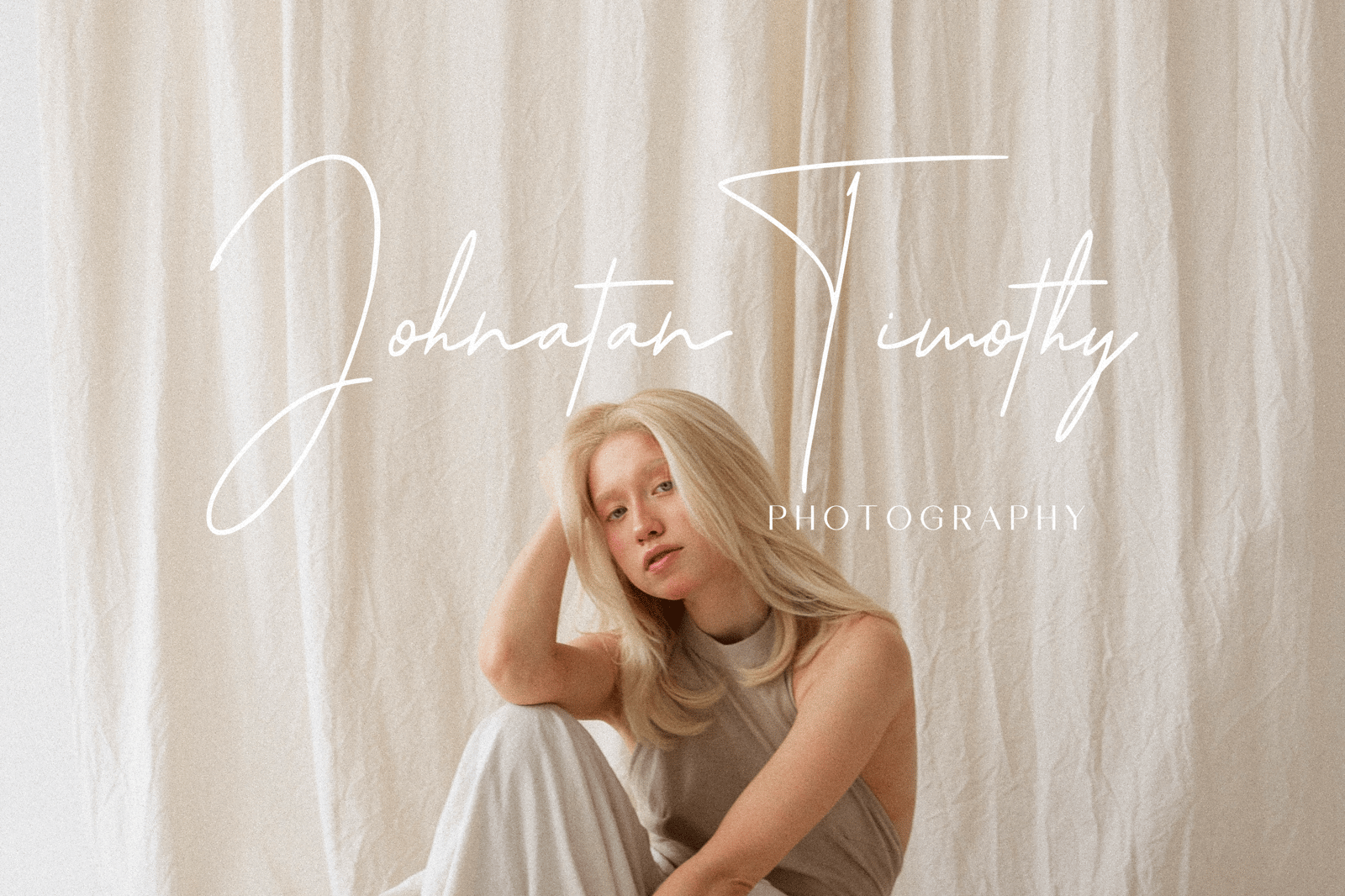 Chovilane Signature Austine - Duo Font, Sans and Signature Font