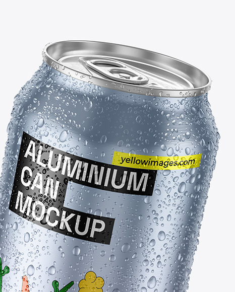 500ml Aluminium Can With Water Drops Mockup