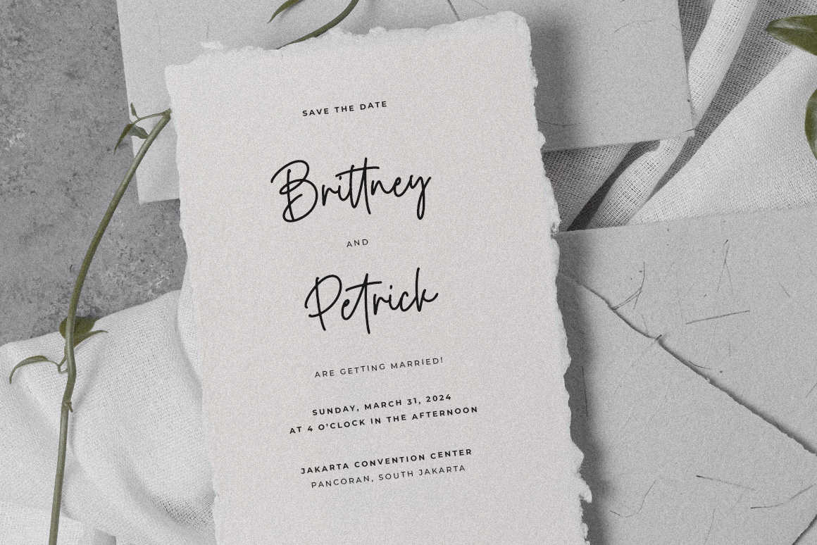 Rockville Modern Signature Font