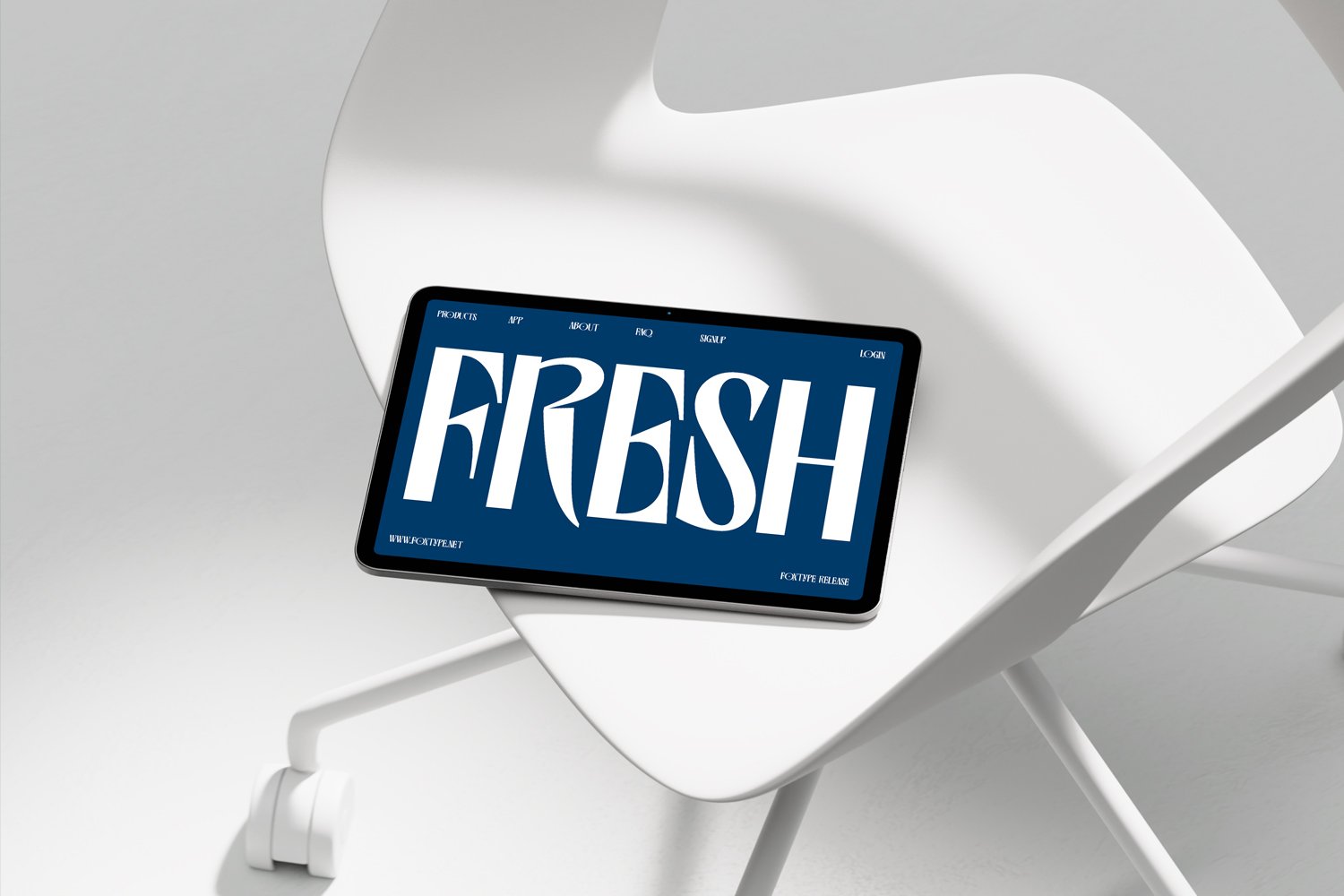 Montreo Display Font
