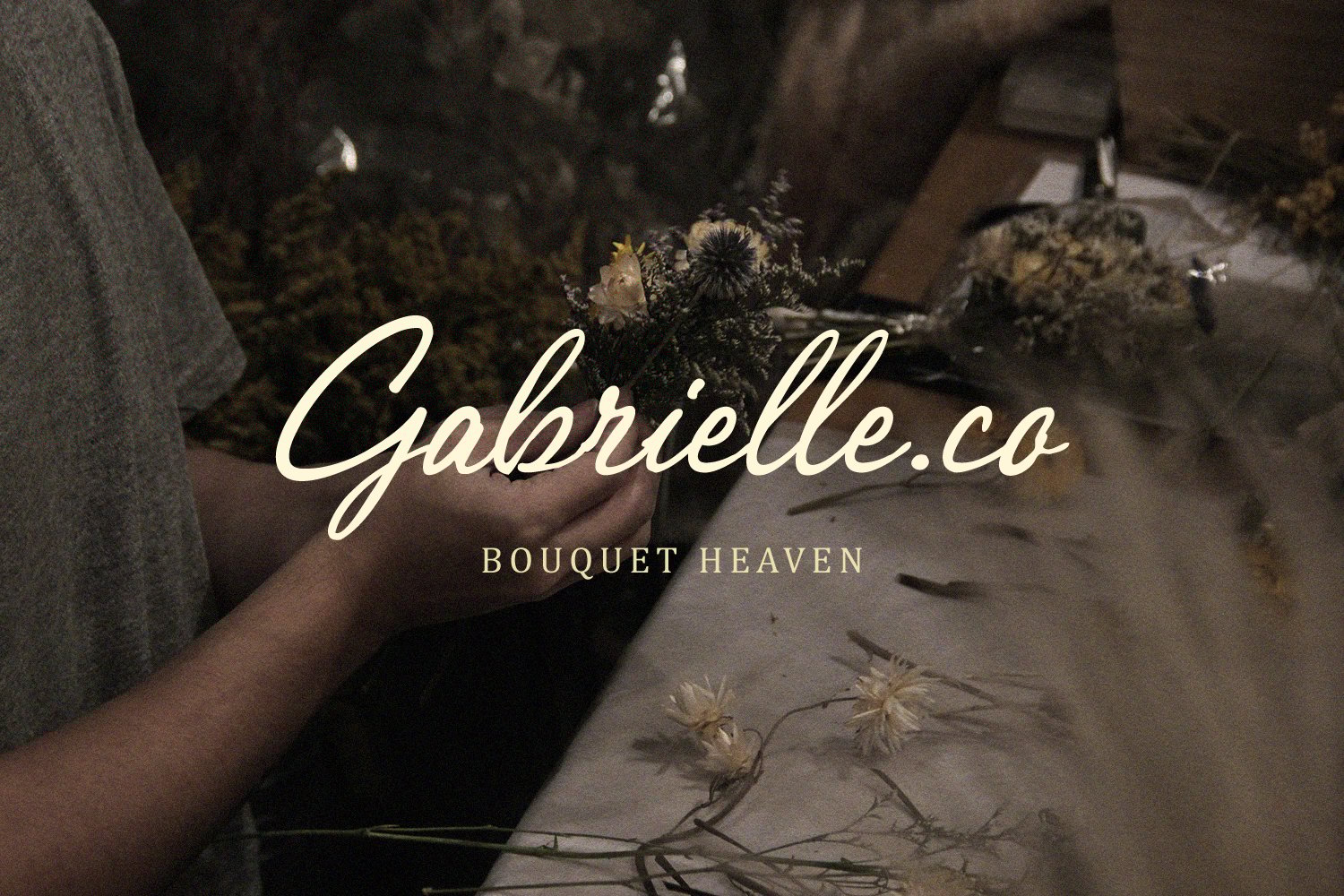 Peftyon Elegant Signature Script Font