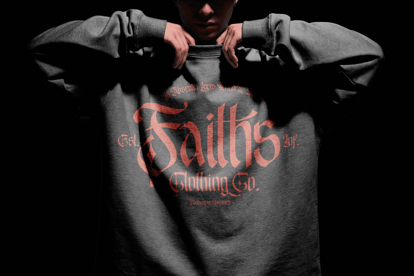 EMXAGE ALDSYB — Blackletter Font